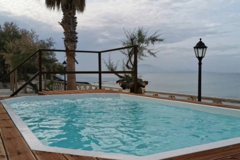 Вилла с 9 комнатами в Закинтос, Греция №107721 4