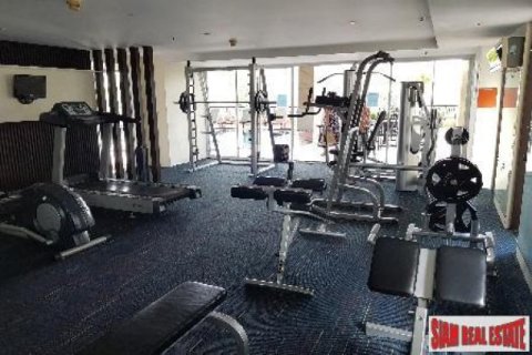 2 bedrooms House in Bangkok, Thailand No. 96745 18