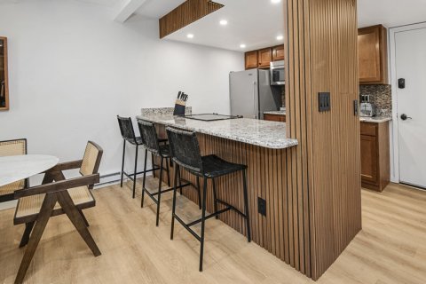 Кондоминиум  с 2 спальнями в Вейл, США №81120 3