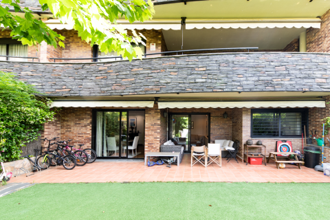 4 dormitorios  en Thanh Son, Vietnam No. 26953 8