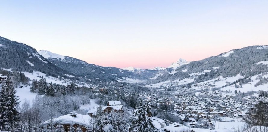 3 chambres Appartement à Megève, France No. 99381