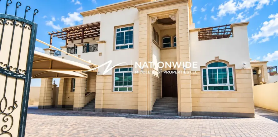 10 chambres Villa à Mohamed Bin Zayed City, UAE No. 129846