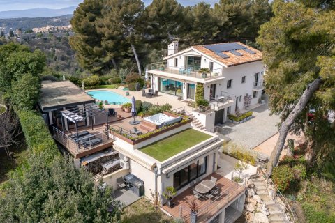 7 bedrooms Villa in Saint-Paul-de-Vence, France No. 99753 1