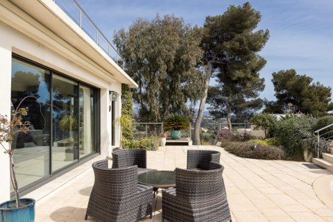 7 bedrooms Villa in Saint-Paul-de-Vence, France No. 99753 11