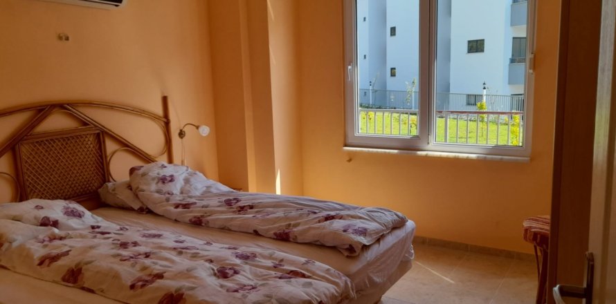 Вилла с 4 спальнями в Каргыджак, Турция №13097