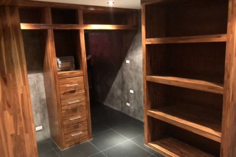 2 bedrooms Apartment in Patong, Thailand No. 97032 11