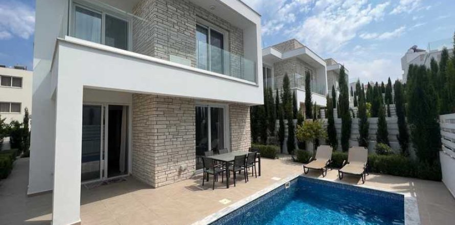 4 dormitorios Villa en Pegeia, Cyprus No. 83239