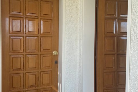 3 bedrooms Apartment in Markopoulo Mesogaias, Greece No. 107387 20