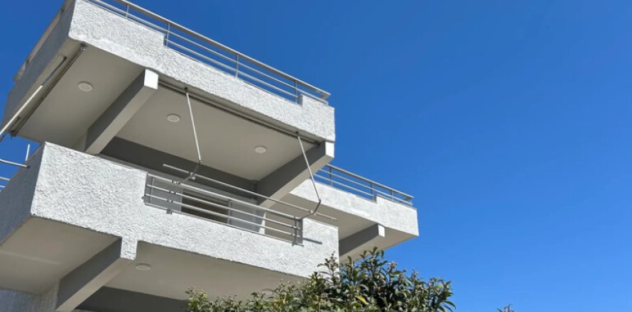 3 bedrooms Apartment in Markopoulo Mesogaias, Greece No. 107387