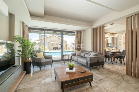 3 dormitorios Villa en Hoang An, Vietnam No. 14162 14