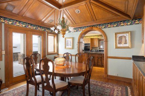 7 bedrooms House in Edwards, USA No. 83145 6