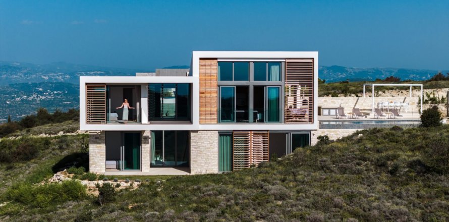 4 bedrooms Villa in Tsada, Cyprus No. 64812