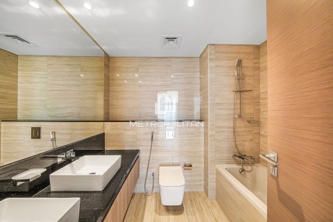 Квартира с 3 спальнями в Thuy Huong, Вьетнам №5633 16