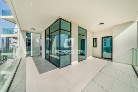 Квартира с 3 спальнями в Thuy Huong, Вьетнам №5633 29