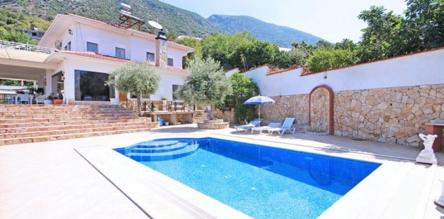 5 rooms Villa à Kestel, Turkey No. 21272