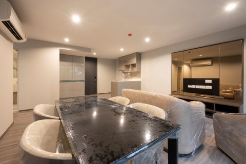 Кондоминиум  с 2 спальнями в Бангкок, Таиланд №98293 8