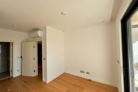 2 dormitorios Apartment en Tivat, Montenegro No. 104758 14