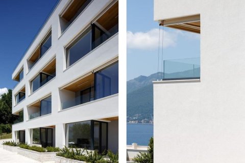 2 dormitorios Apartment en Tivat, Montenegro No. 104758 3
