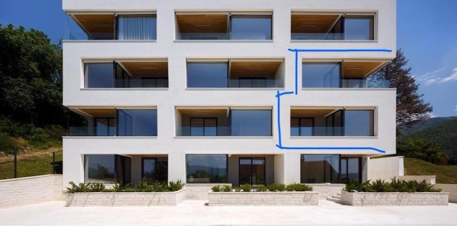 2 dormitorios Apartment en Tivat, Montenegro No. 104758