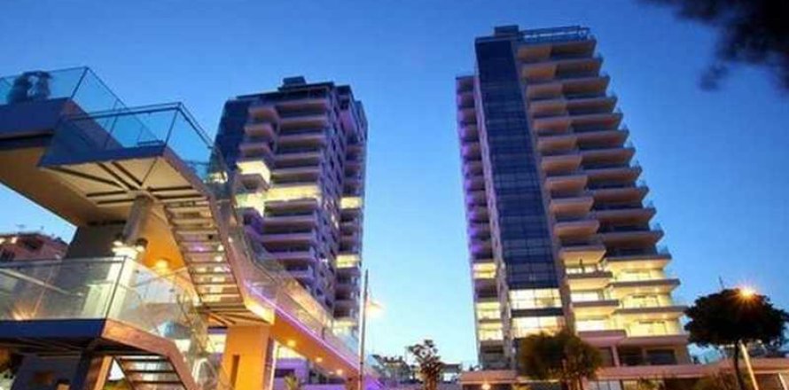 3 bedrooms Apartment in Limassol, Cyprus No. 40715