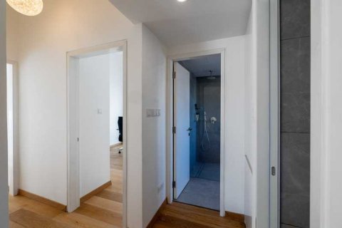 2 bedrooms Apartment in Agios Tychonas, Cyprus No. 74230 14