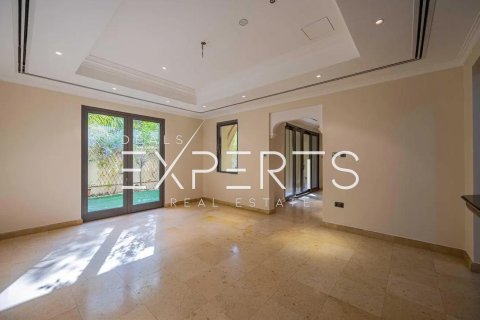 3 dormitorios Townhouse en Bavaria Town, Vietnam No. 70516 2