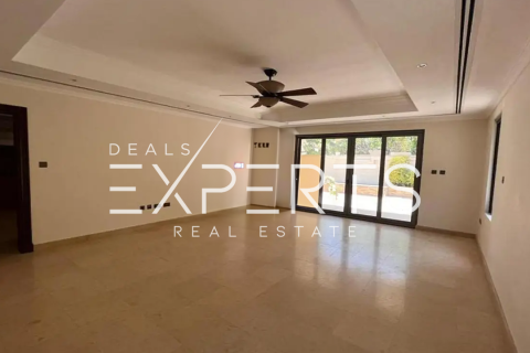 3 dormitorios Townhouse en Bavaria Town, Vietnam No. 70516 4