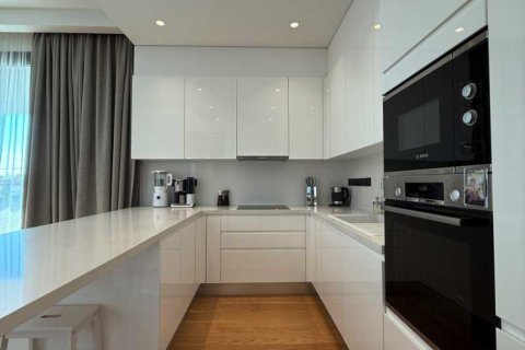 3 bedrooms Apartment in Germasogeia, Cyprus No. 79442 3