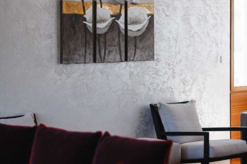 8 bedrooms House in Agios Athanasios, Cyprus No. 81659 10