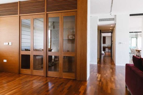 8 bedrooms House in Agios Athanasios, Cyprus No. 81659 12