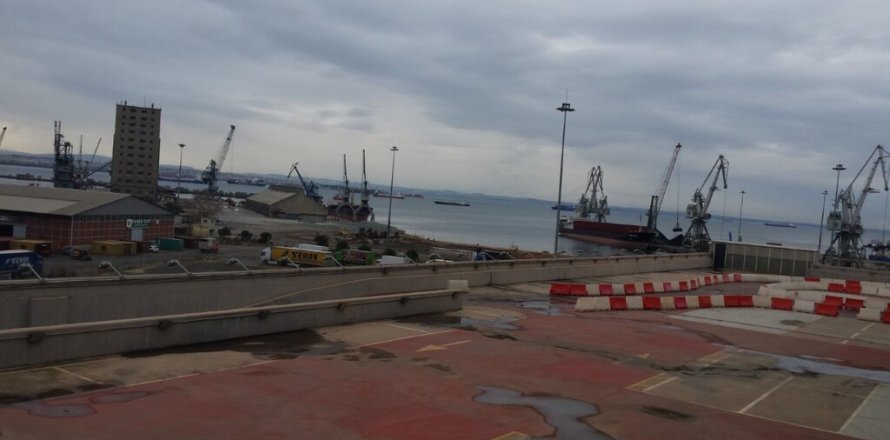 Коммерческая недвижимость 140м² в Салоники, Греция №108947