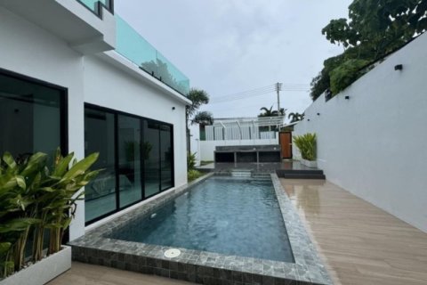 300m² Villa en Rawai, Thailand No. 97414 1