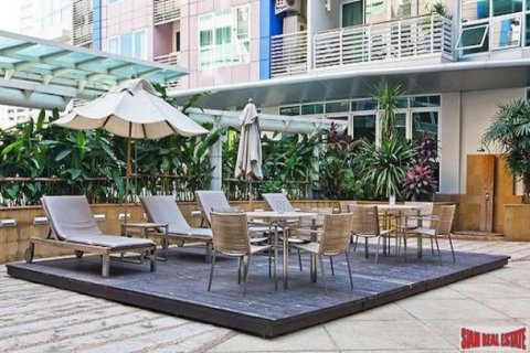 2 bedrooms Apartment in Bangkok, Thailand No. 97209 2