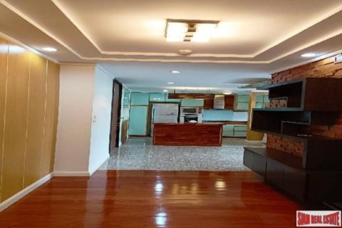 2 bedrooms Apartment in Bangkok, Thailand No. 97209 4