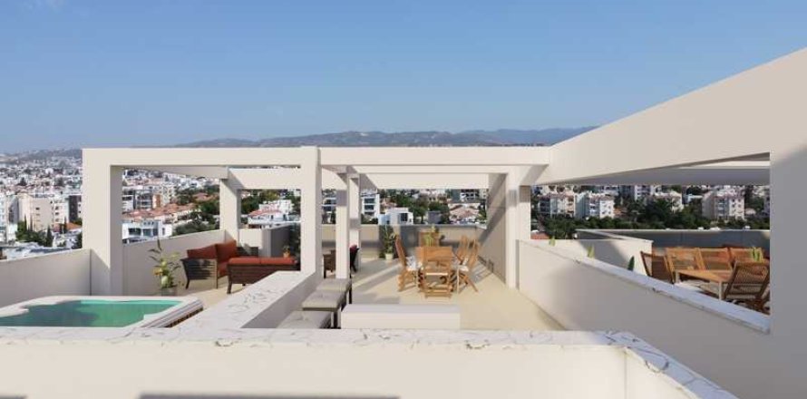 2 bedrooms Apartment in Germasogeia, Cyprus No. 76477