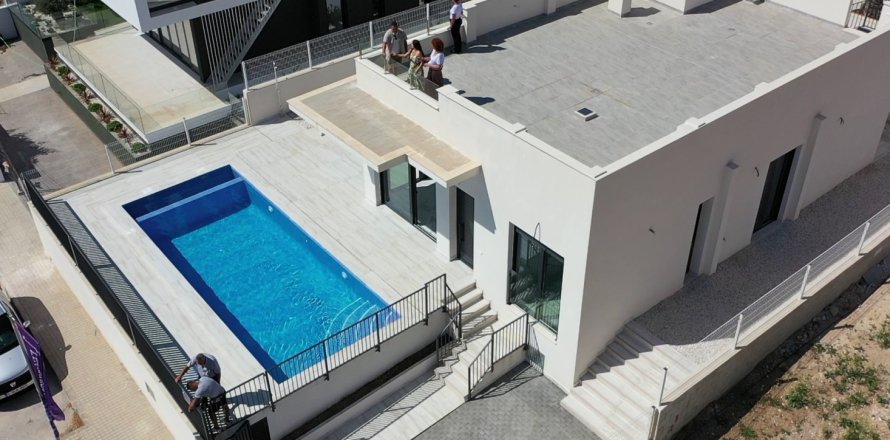 3 bedrooms Villa in My Thanh, Vietnam No. 112425