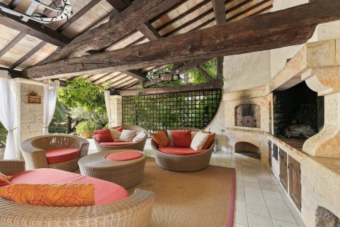 13 bedrooms House in Grasse, France No. 100278 5