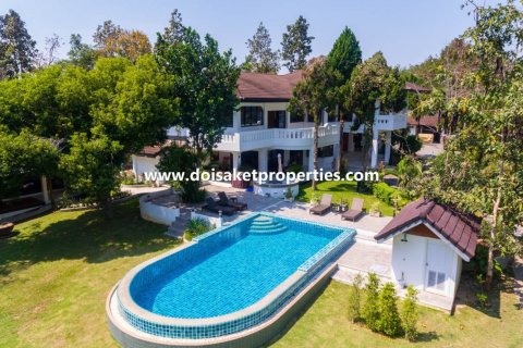 5 bedrooms House in Chiang Mai, Thailand No. 97926 1