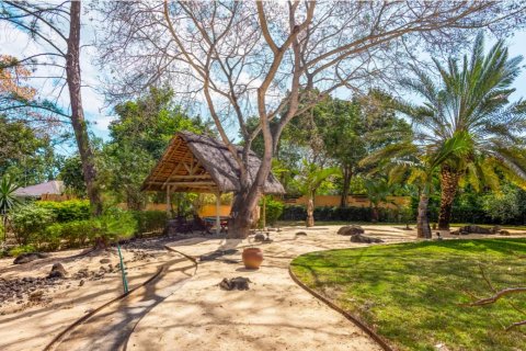 5 bedrooms Villa in Tamarin, Mauritius No. 86487 13