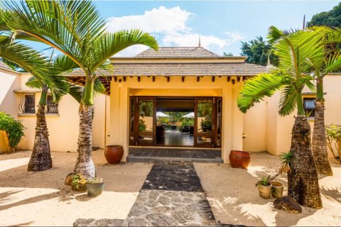 5 bedrooms Villa in Tamarin, Mauritius No. 86487 12