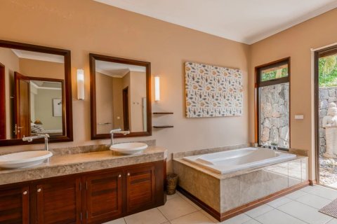 5 bedrooms Villa in Tamarin, Mauritius No. 86487 8
