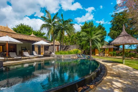 5 bedrooms Villa in Tamarin, Mauritius No. 86487 1