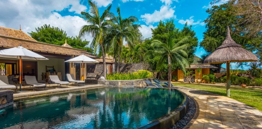 5 bedrooms Villa in Tamarin, Mauritius No. 86487