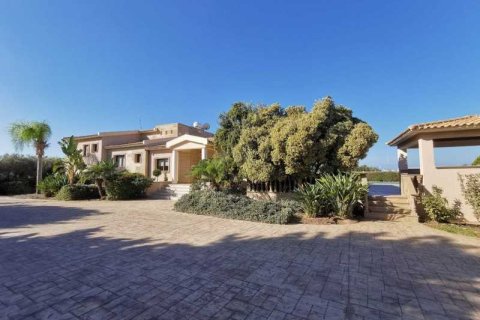 4 dormitorios Villa en Empa, Cyprus No. 84447 3