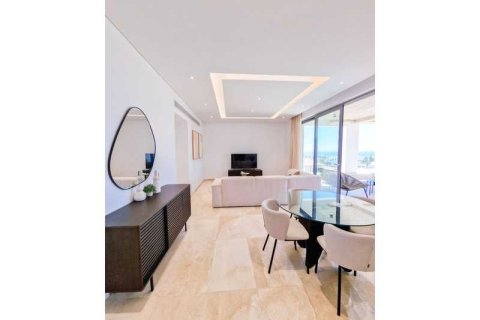 3 bedrooms Apartment in Paphos, Cyprus No. 104267 3