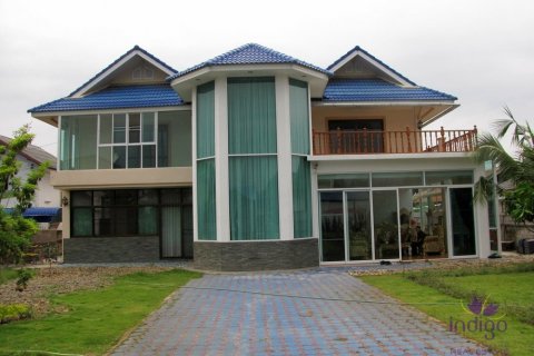 Дом с 7 спальнями в Чиангмай, Таиланд №97630 1