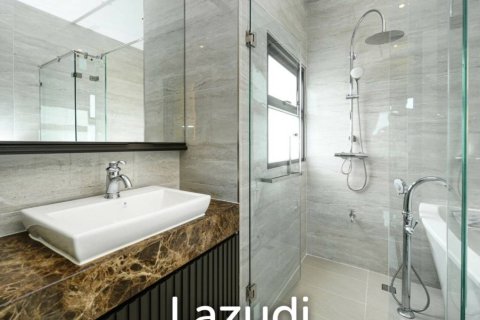 5 bedrooms House in Chiang Mai, Thailand No. 97959 2