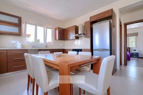 6 dormitorios House en Paphos, Cyprus No. 82655 5
