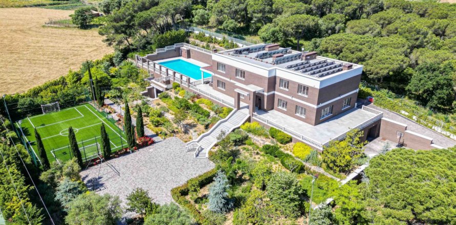 6 chambres Villa à Platja D'aro, Spain No. 110897