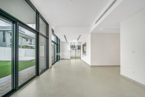 4 bedrooms Villa in Hoang Kim, Vietnam No. 94697 7